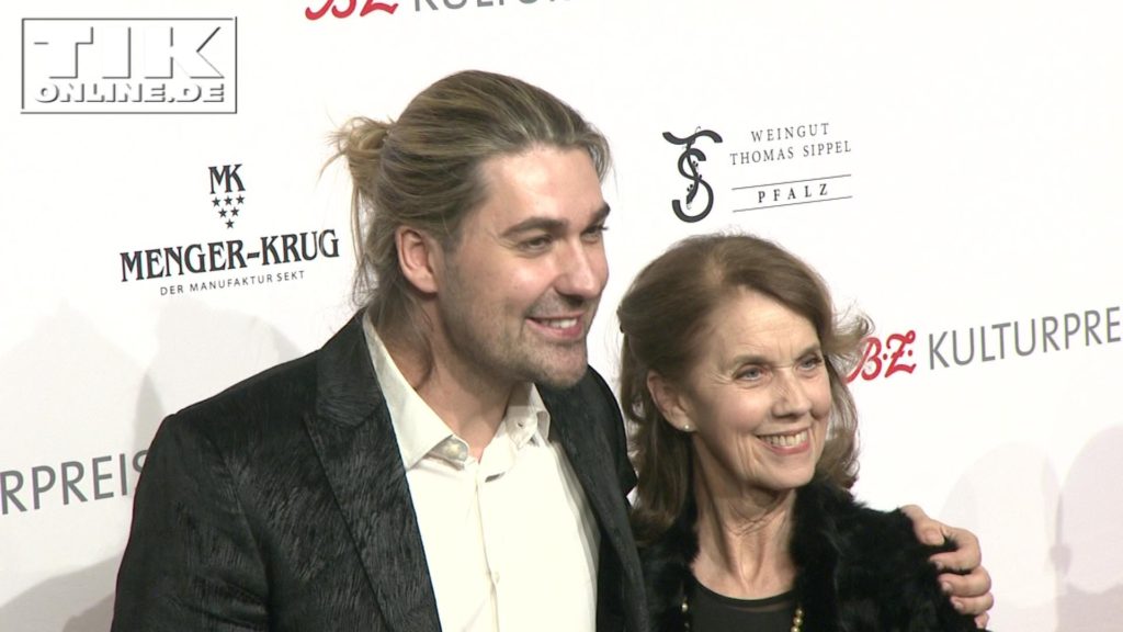 BZ Kulturpreis – David Garrett führt seine Mutter aus! | TIKonline.de