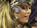 Karneval in São Paulo: Viel Samba, Sonne und nackte Haut